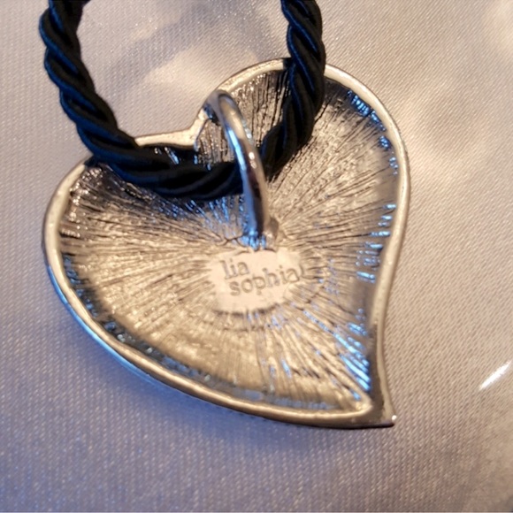 NWOT ♥️ LIA SOPHIA 15” RED & SILVER HEART PENDANT ON BLACK ROPE CHAIN NECKLACE - Picture 7 of 11